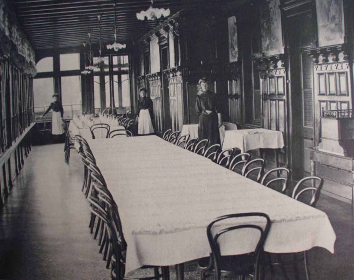 Jugendstil-Hotel Paxmontana, Flüeli-Ranft (Sachseln, Sarnersee)