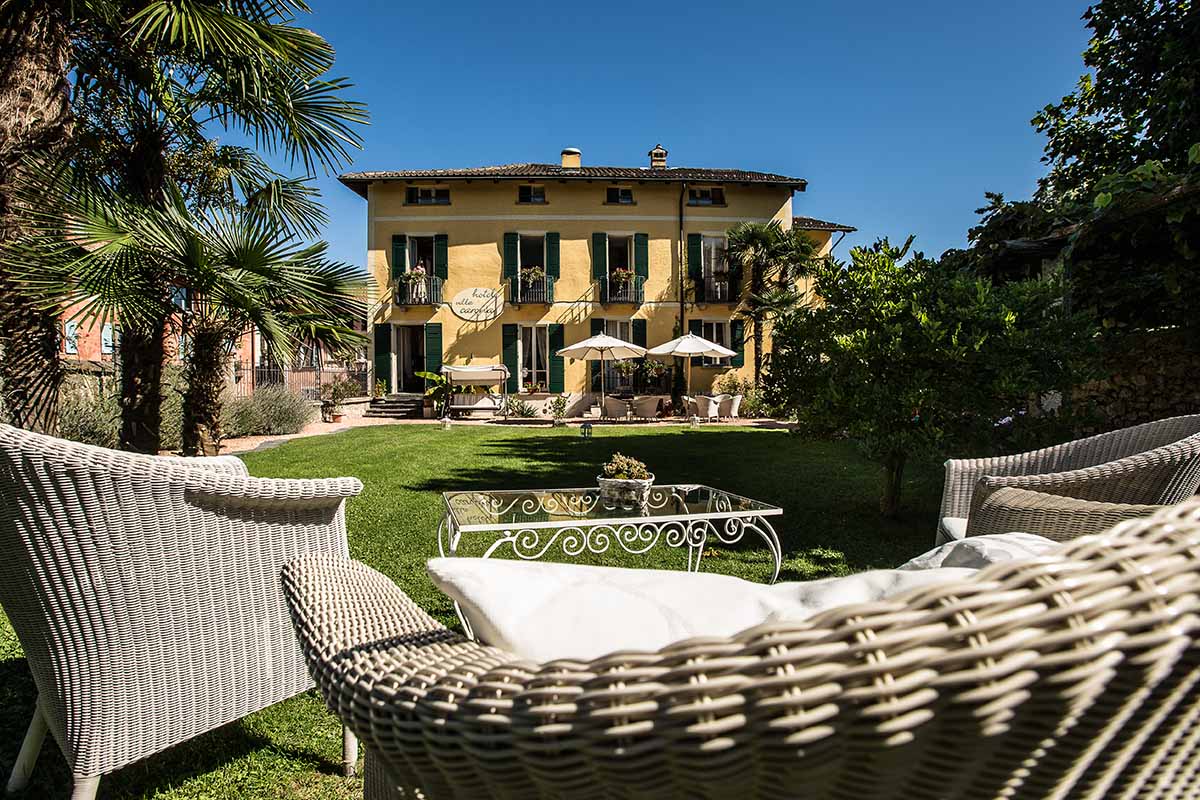 Romantik & Swiss Historic Hotel Villa Carona, hoch über dem Luganersee nähe Morcote, Meride und Lugano im Tessin